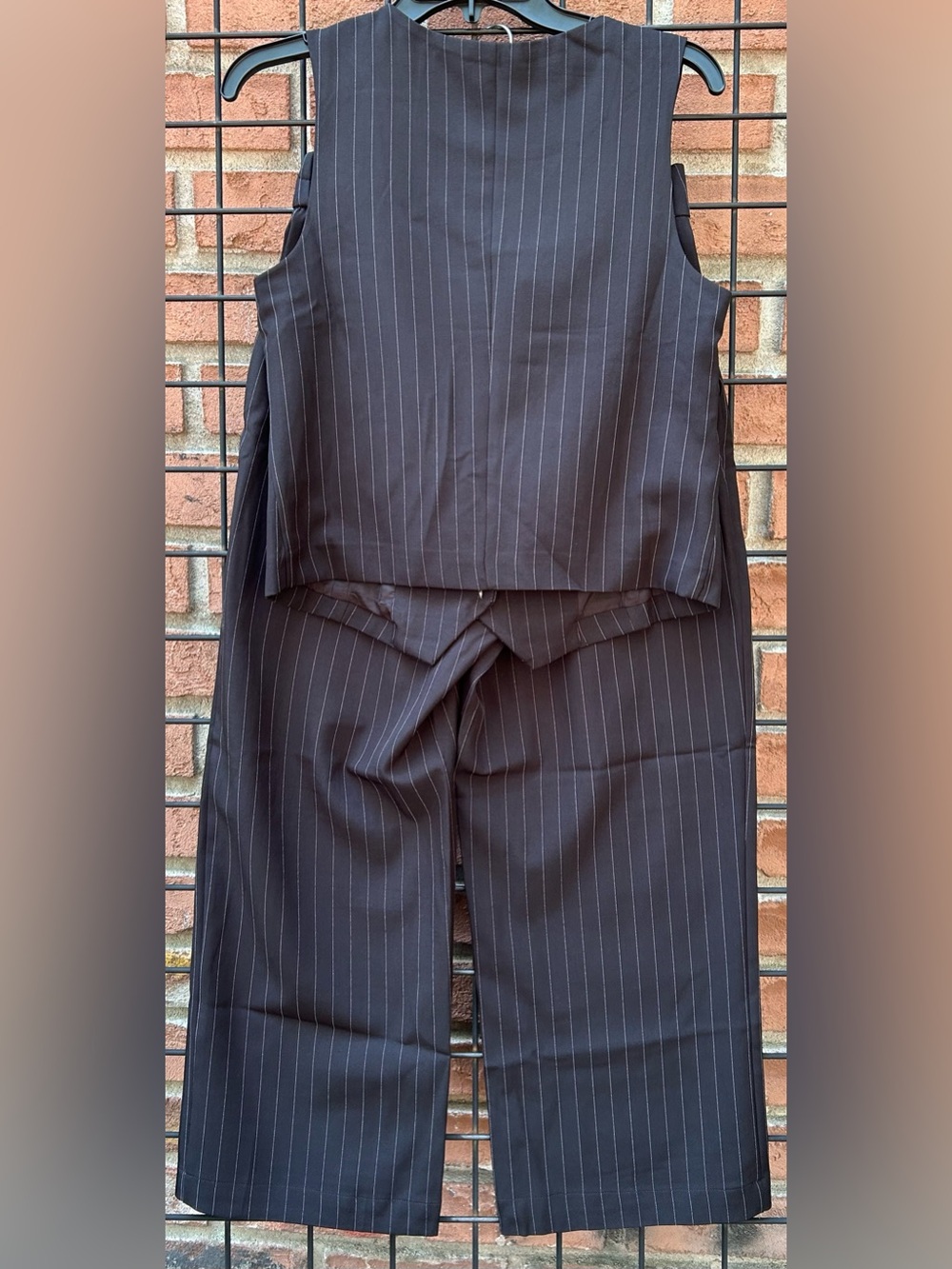 Pinstripe Two-Piece Vest and Wide-Leg Pants Set - Picture 5 of 6